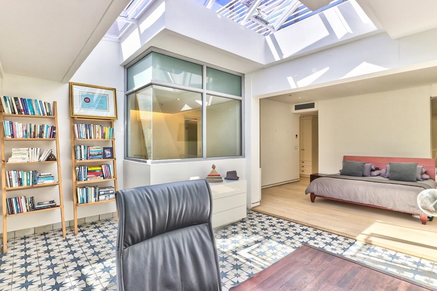 2 Bedroom Property for Sale in Cape Town City Centre Western Cape